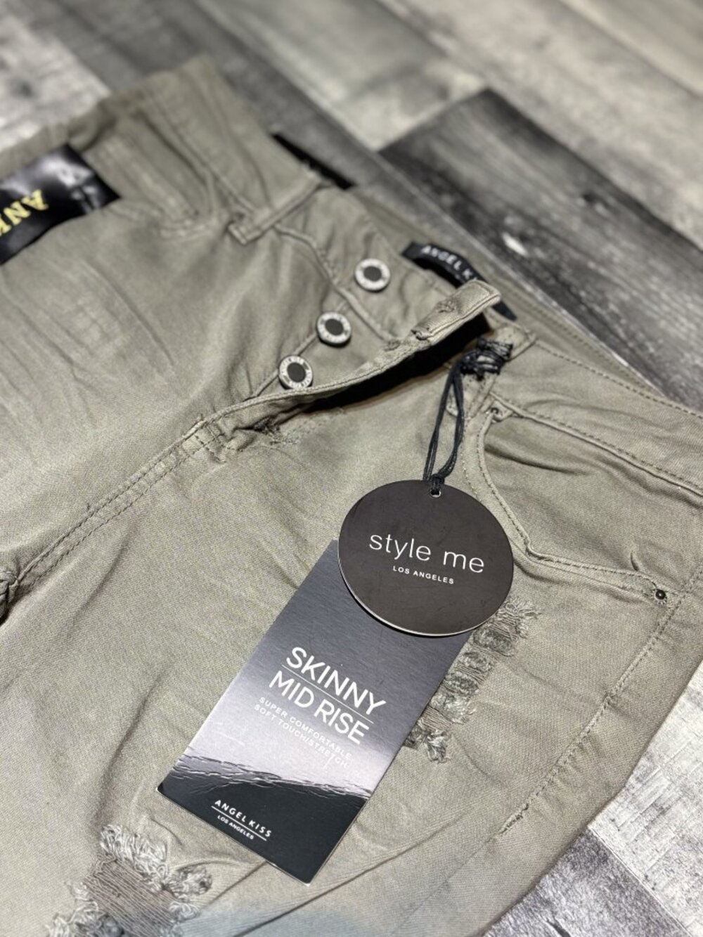 Distressed Skinny Pant - Picture 3 of 5